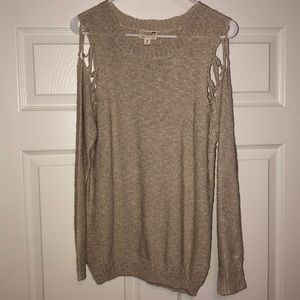 Women’s sweater